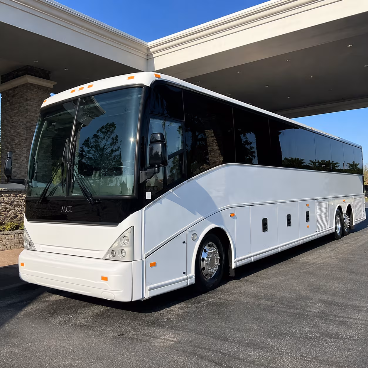 bus rental options for new orleans trips