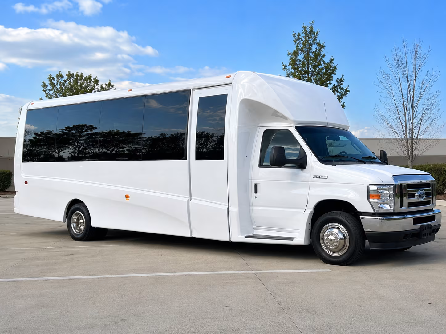 buses for multi venue pub crawls and late night music bar runs