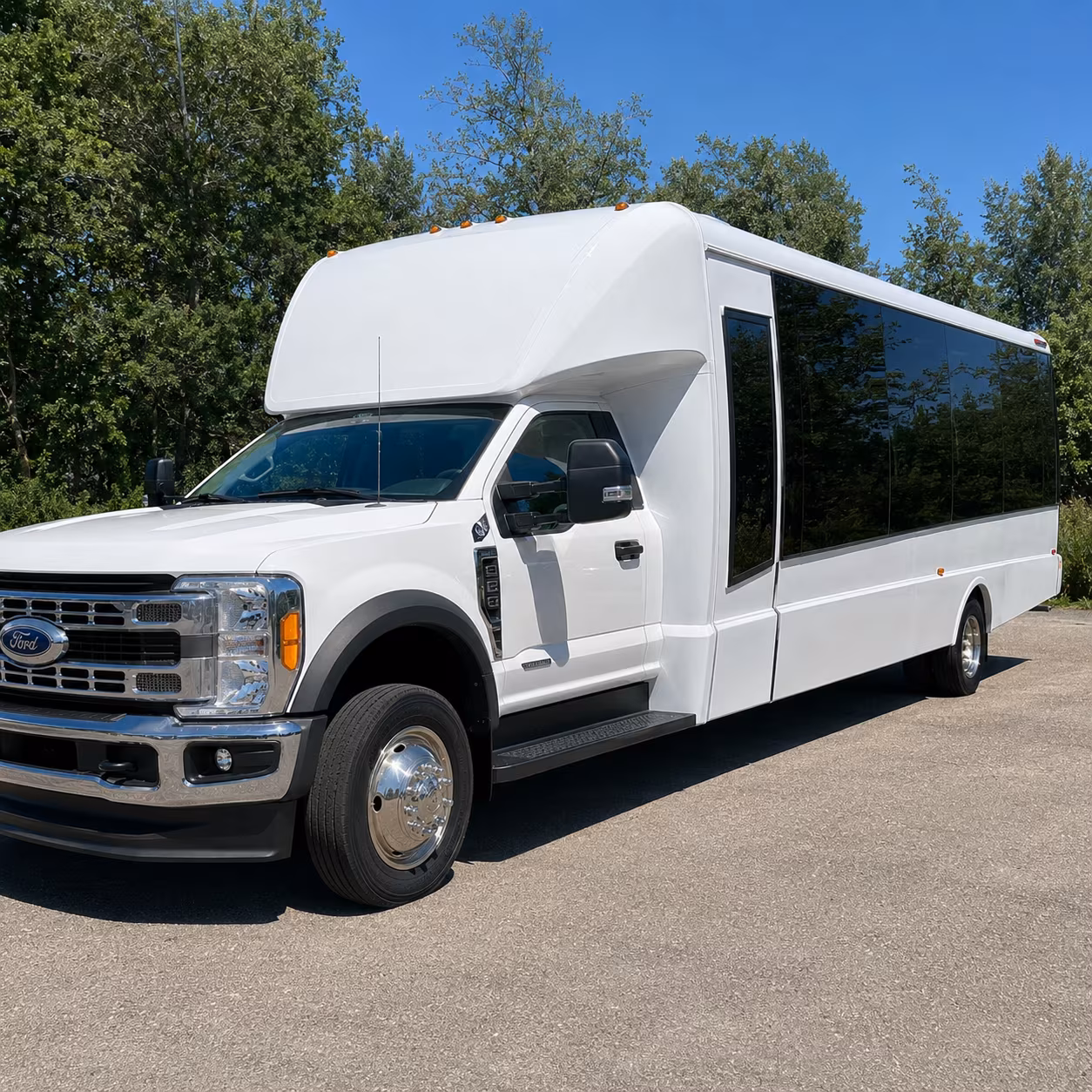 employee shuttle buses for companies and corporate campuses across new orleans