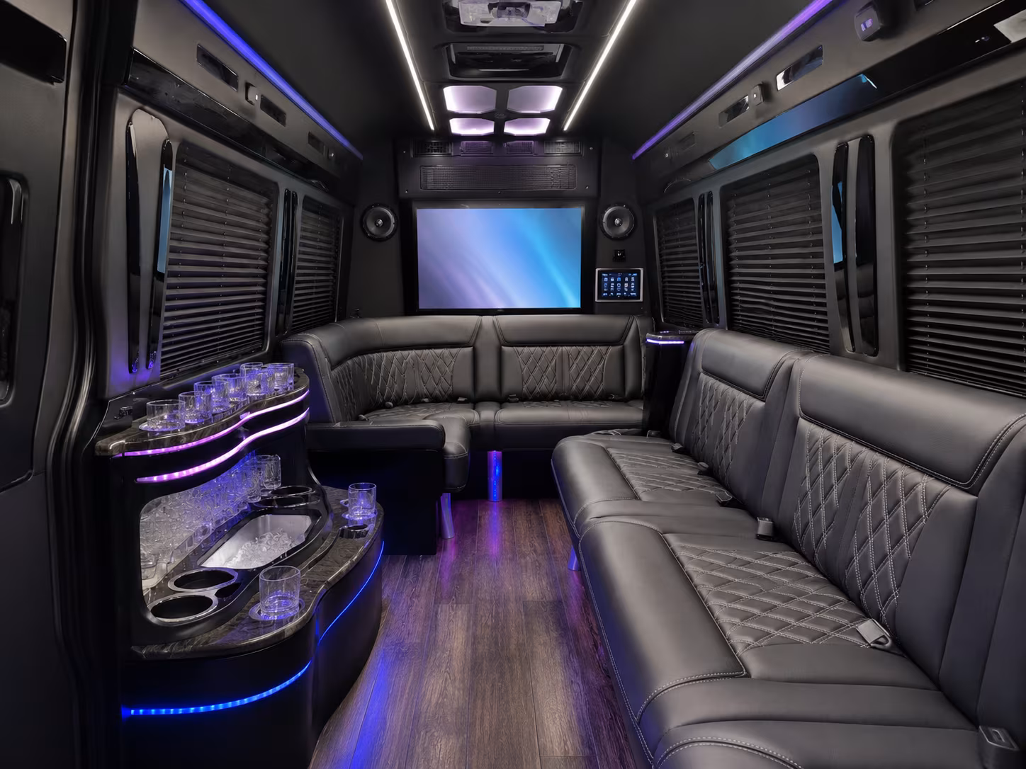 fan buses to events at shrine on airline