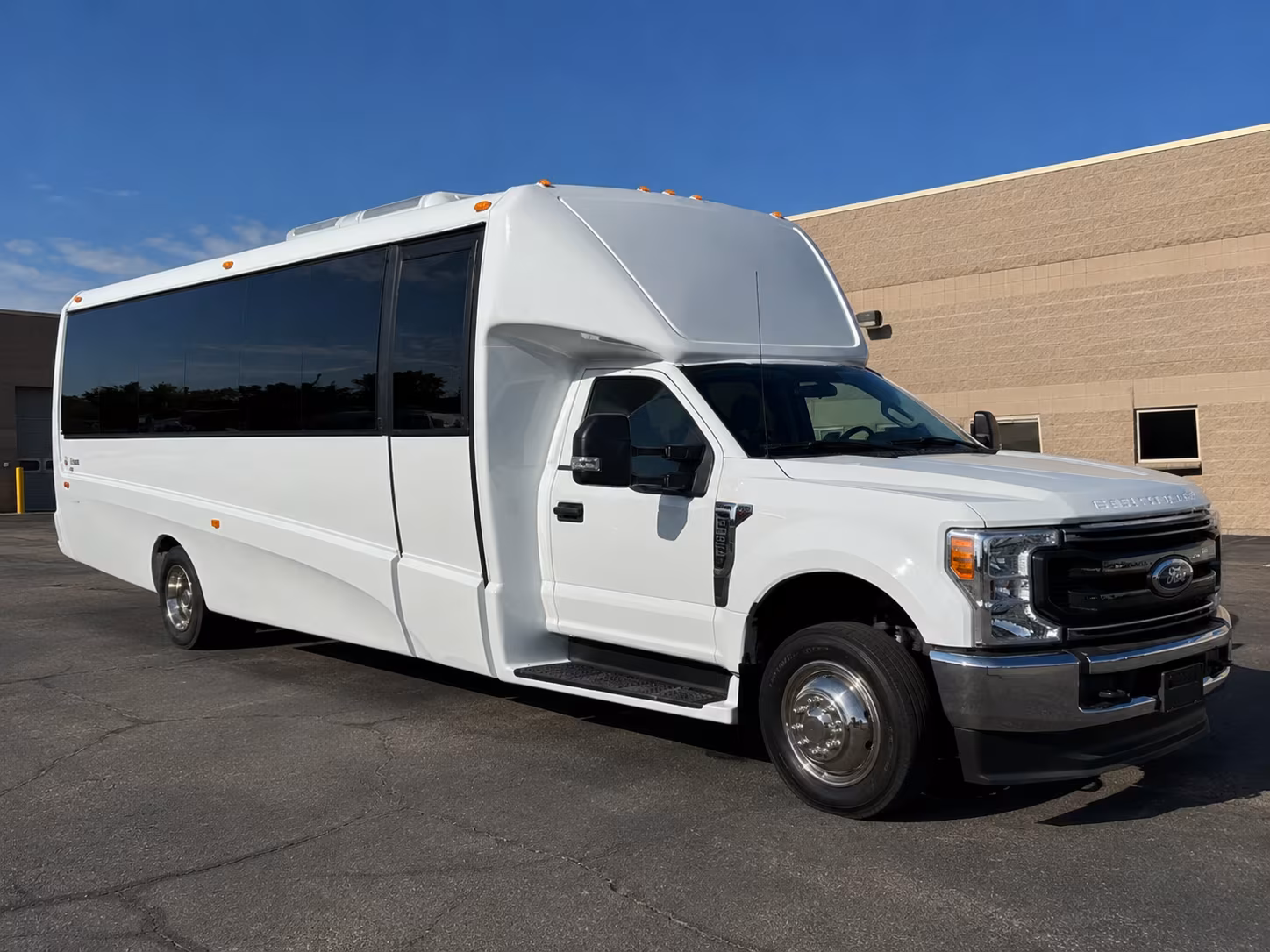 find the perfect transportation for your next school field trip 1