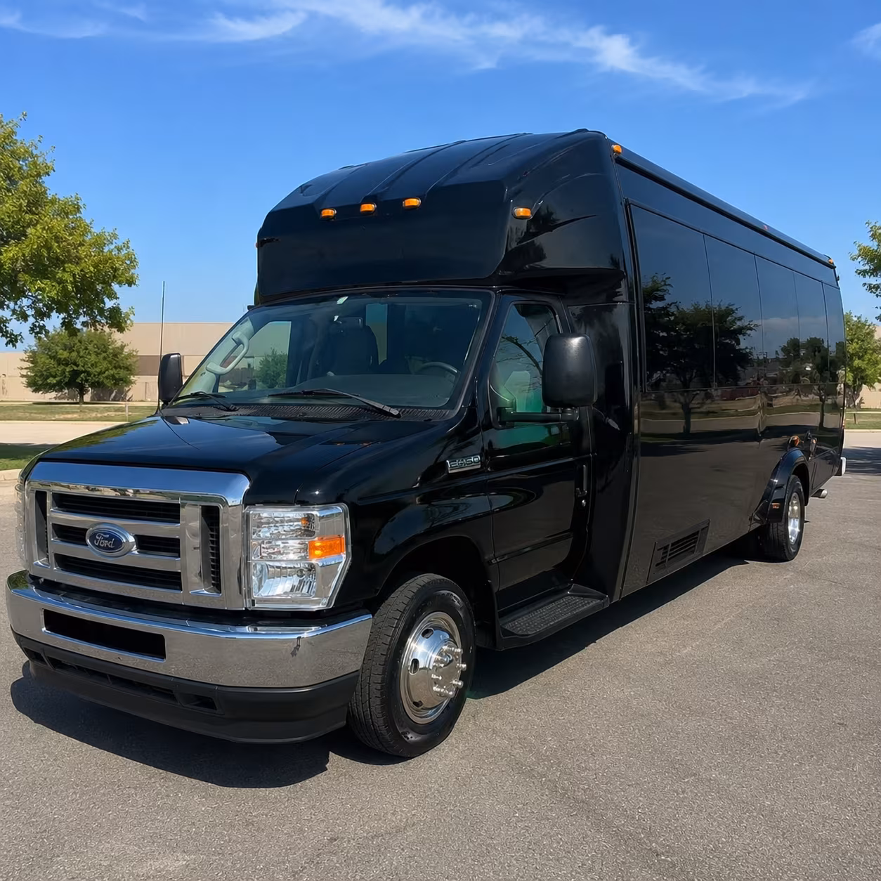 harrahs new orleans casino entertainment district party bus rental