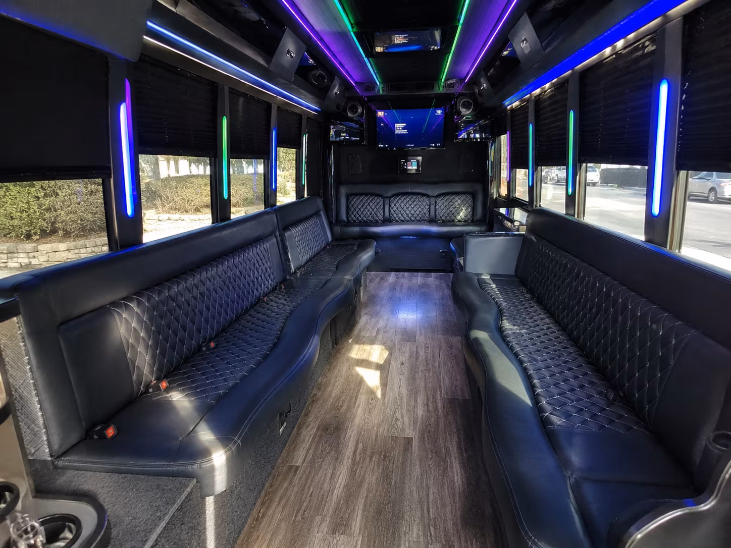 new orleans 15 passenger party bus interior