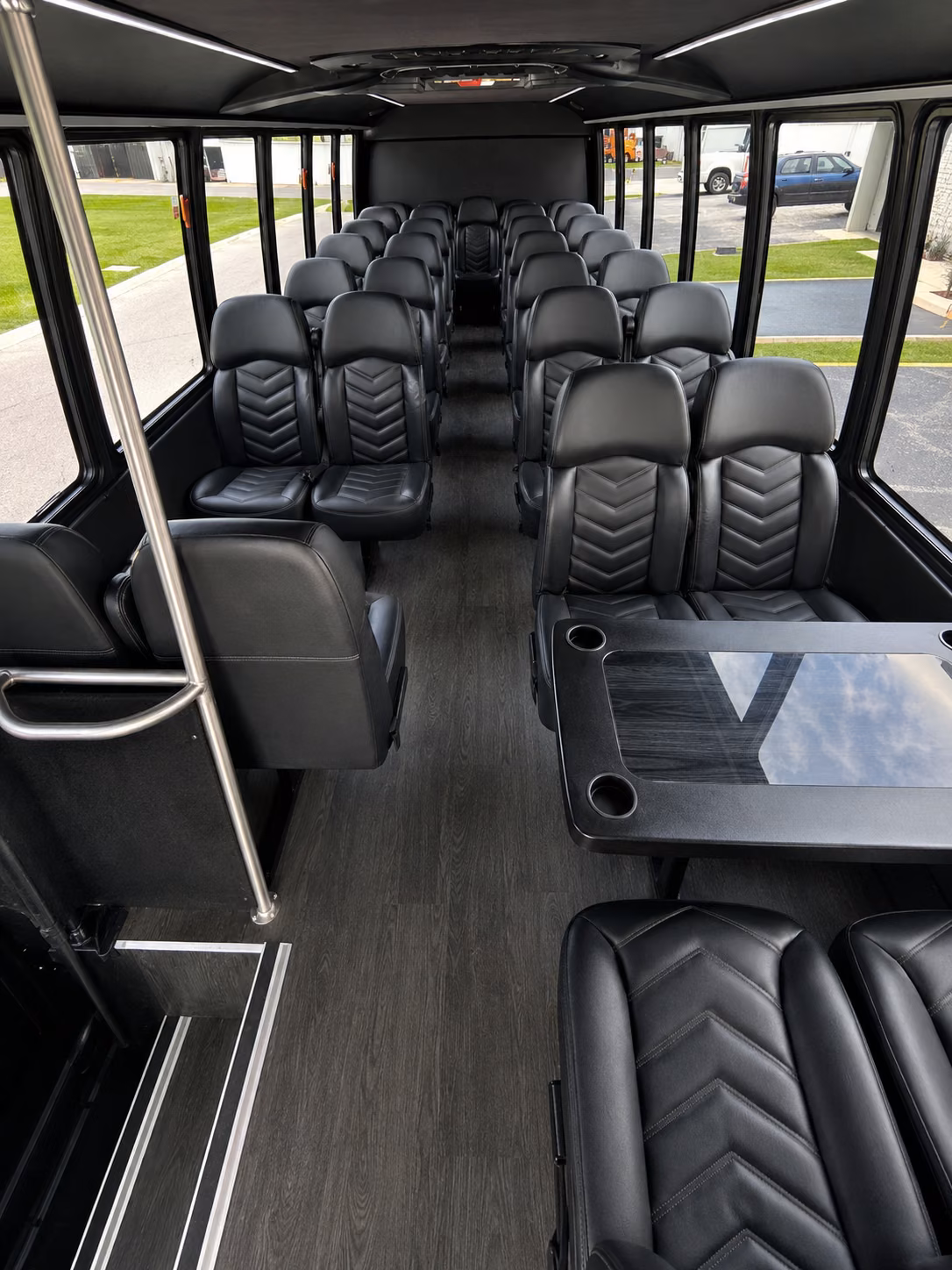 new orleans 20 passenger minibus interior