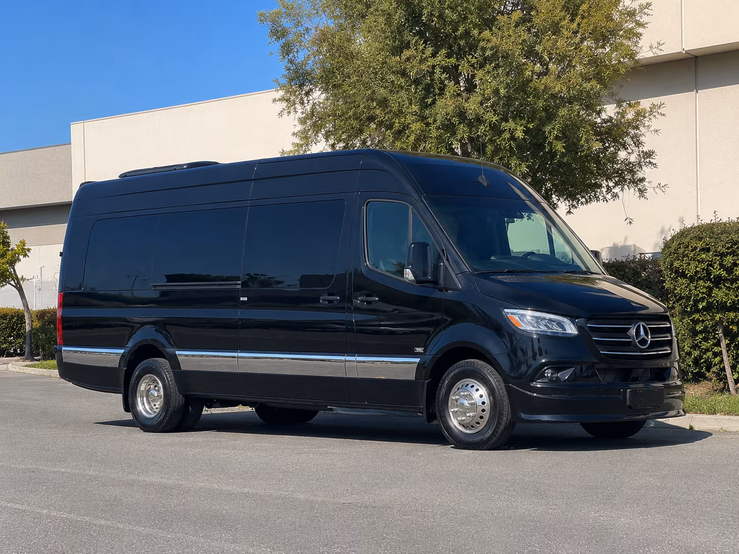 new orleans prom transportation onboard seating