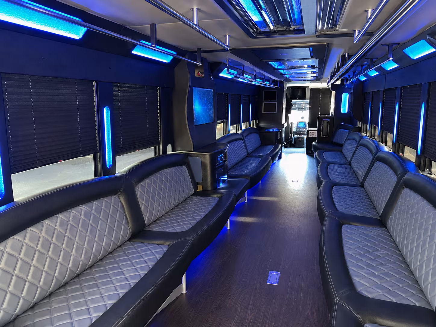 party buses for bachelorette wine tours around new orleans