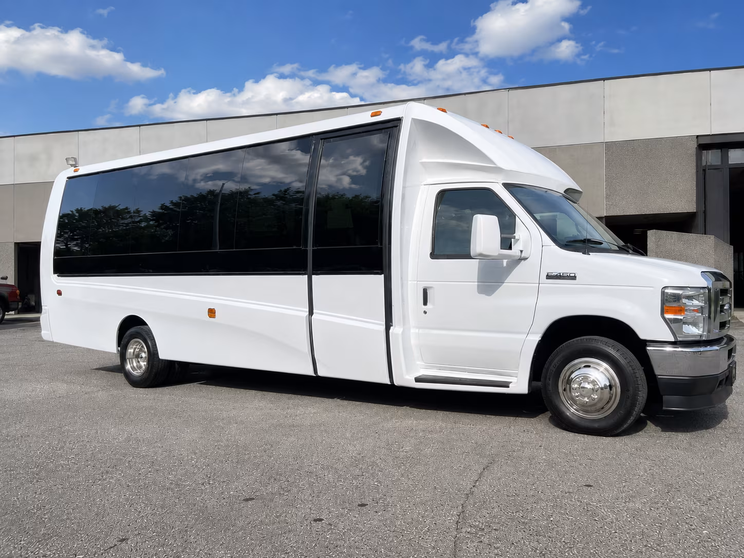 transportation buses for bands performers and music industry groups in new orleans